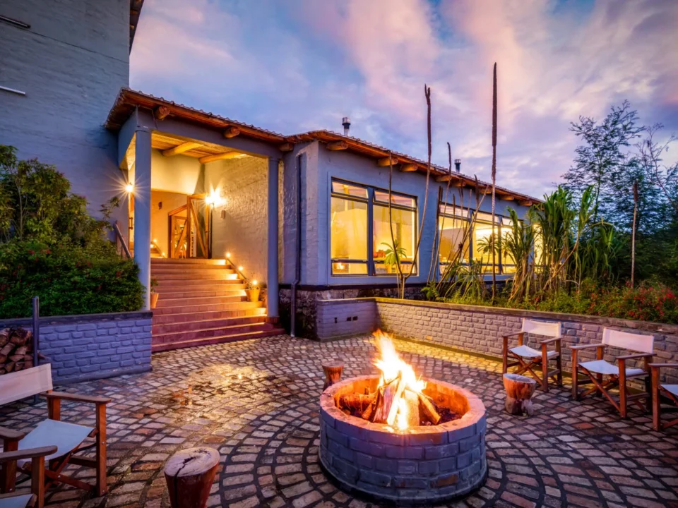 luxury-safari-lodges-in-bwindi-for-gorilla-trekking